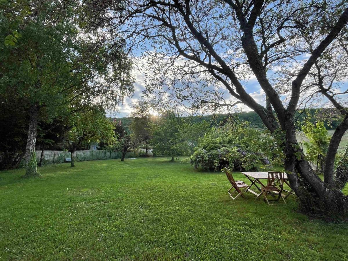 Villa De La Roseraie Rully  Kültér fotó